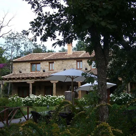 Fuenteplateada Casa rural *